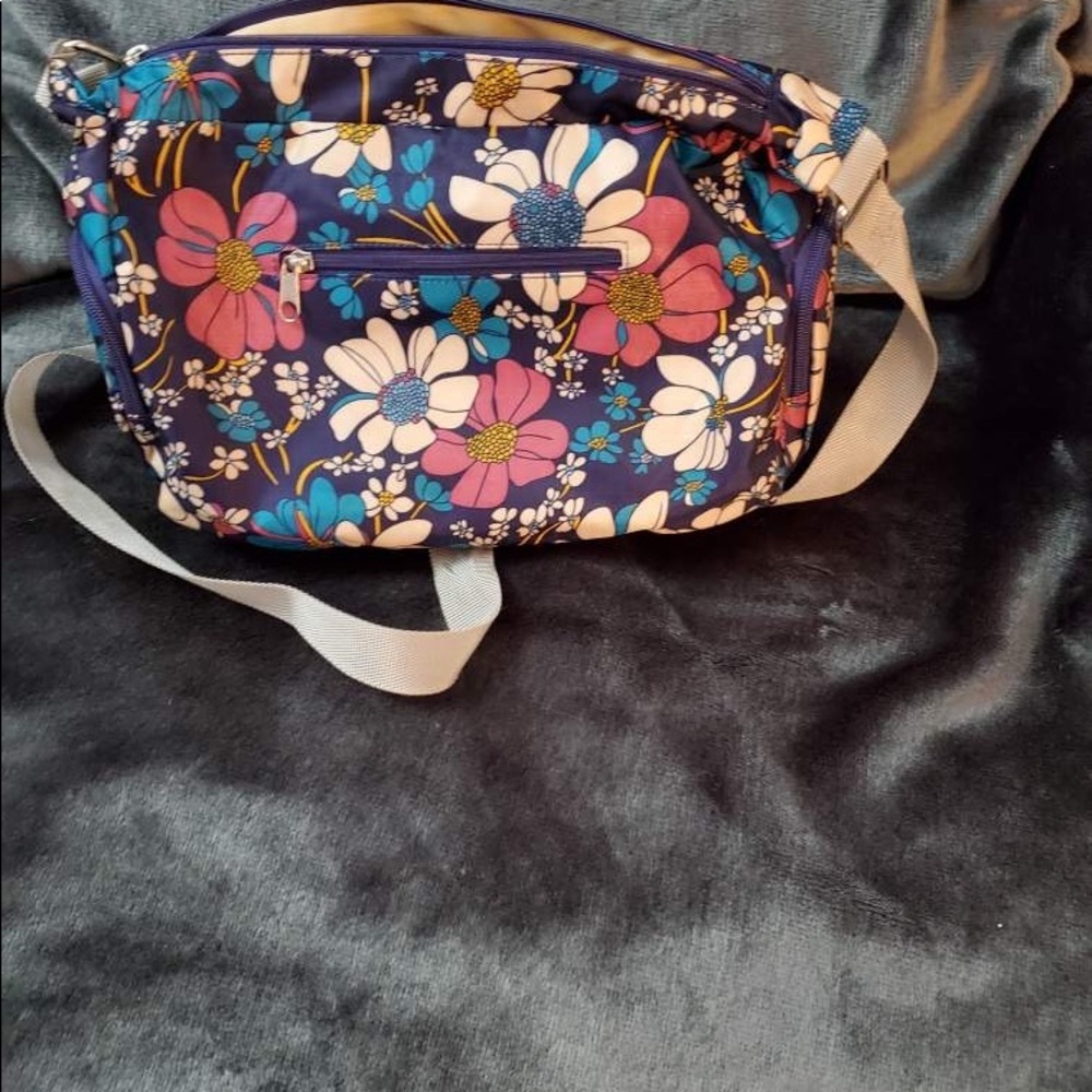 Woman’s bag - Picture 2 of 4